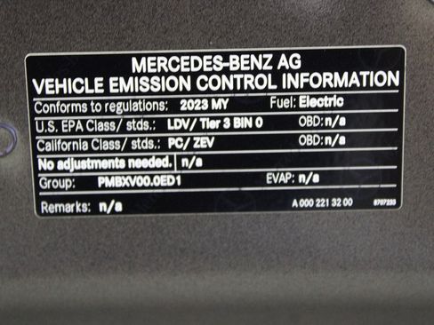 Used 2023 Mercedes-Benz EQS 450+ Sedan w/ AMG Line Exterior Package image 39