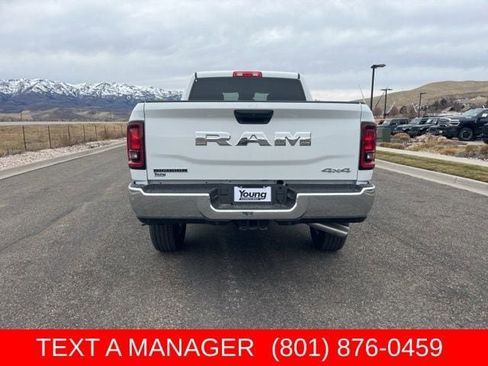 New 2026 RAM 2500 Big Horn AWD/4WD image 5