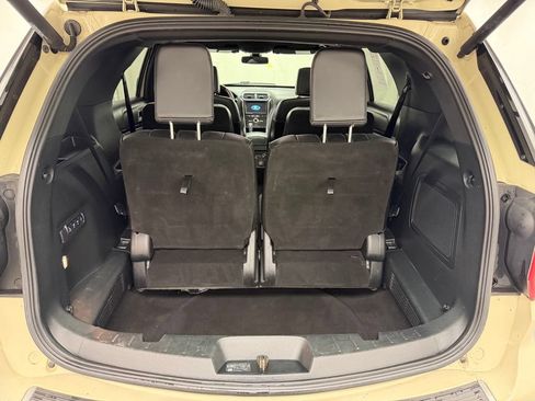Used 2018 Ford Explorer Platinum AWD/4WD image 5