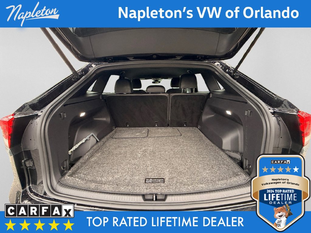 Used 2024 Volkswagen Atlas Cross Sport SE FWD image 30