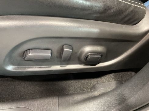 Used 2020 Nissan Murano SL image 16