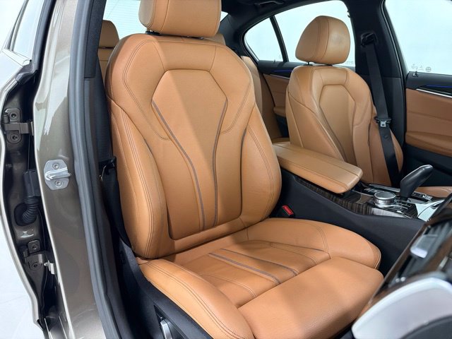 Used 2019 BMW 530i xDrive w/ Convenience Package AWD/4WD image 19