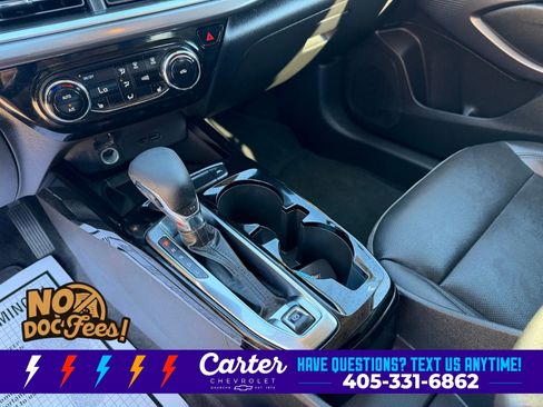 Used 2024 Chevrolet Trax ACTIV w/ Sunroof Package FWD image 21