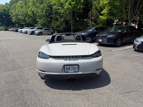 Used 2024 Porsche 718 Boxster S RWD image 6