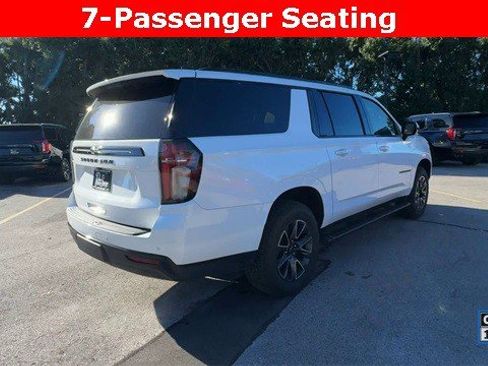 Used 2023 Chevrolet Suburban Z71 image 10