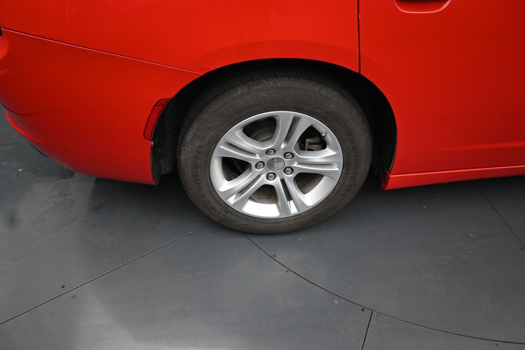 Used 2023 Dodge Charger SXT RWD image 10