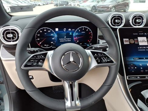 New 2026 Mercedes-Benz GLC 300 4MATIC image 14