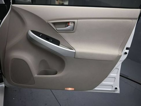 Used 2014 Toyota Prius Two FWD image 26