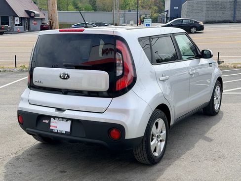 Used 2018 Kia Soul w/ Convenience Package image 6