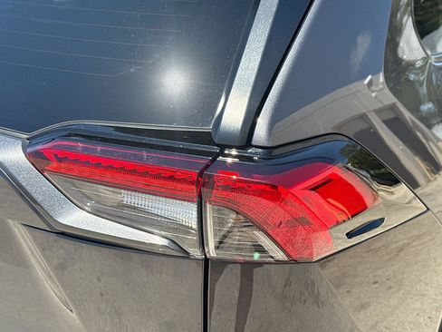 Used 2023 Toyota RAV4 XLE image 27