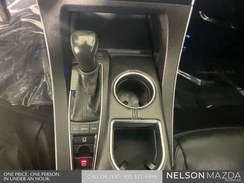 Used 2022 Toyota Avalon Limited w/ Advanced Safety Package FWD image 38