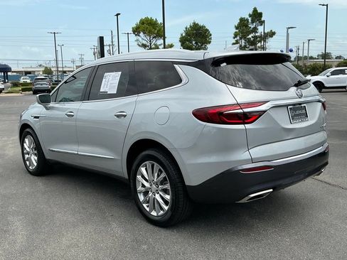 Used 2019 Buick Enclave Premium AWD/4WD image 5