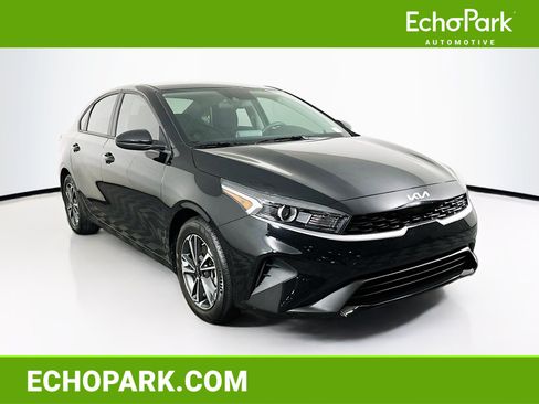 Used 2024 Kia Forte LXS FWD image 1