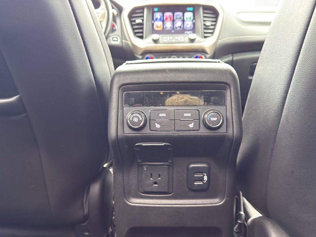 Used 2017 GMC Acadia Denali w/ Technology Package FWD image 26