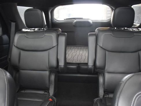 Used 2020 Ford Explorer ST w/ ST Street Pack image 30