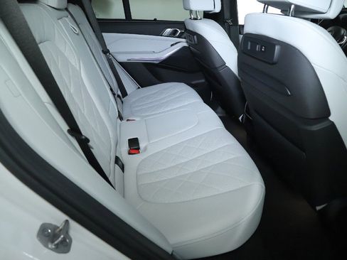 Used 2023 BMW X5 xDrive45e w/ Executive Package image 32