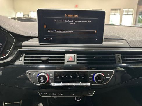 Used 2018 Audi A4 2.0T Premium Plus w/ Premium Plus Package AWD/4WD image 36