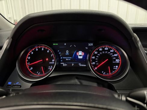 Used 2021 Toyota Camry XSE FWD image 25