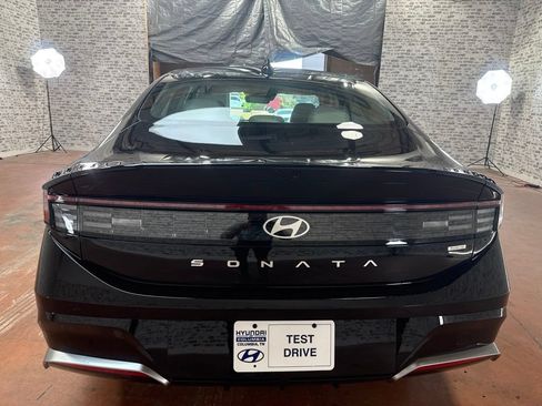 New 2026 Hyundai Sonata SEL FWD image 6