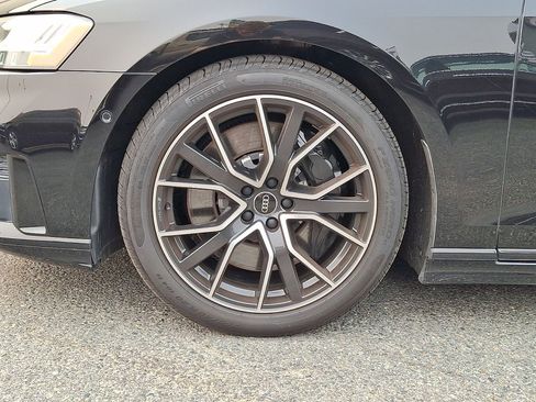Used 2021 Audi A8 L 4.0T w/ Executive Plus Package AWD/4WD image 16