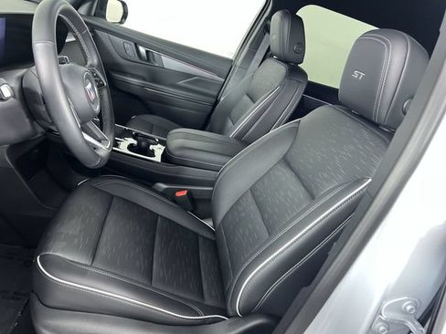 Used 2026 Buick Enclave Sport Touring w/ Power Package FWD image 19