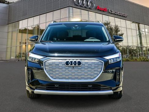 Used 2023 Audi Q4 e-tron Premium w/ Premium Plus RWD image 6
