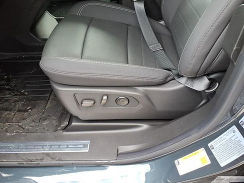 New 2026 GMC Hummer EV SUV image 19