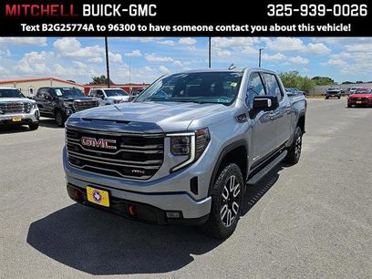 Used 2023 GMC Sierra 1500 AT4 w/ AT4 Premium Package