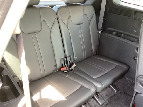 Used 2021 Kia Sorento SX FWD image 12