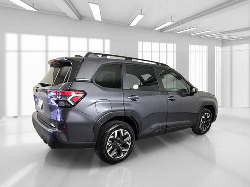 New 2026 Subaru Forester Premium AWD/4WD image 6