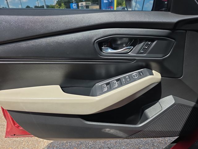 Used 2023 Honda Accord EX-L image 17