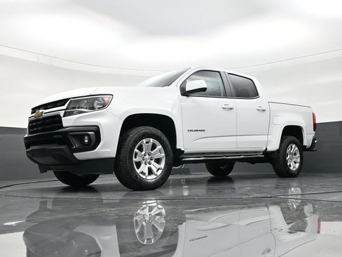 Used 2022 Chevrolet Colorado LT w/ LT Convenience Package image 20