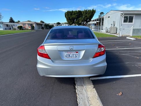 Used 2012 Honda Civic LX image 6
