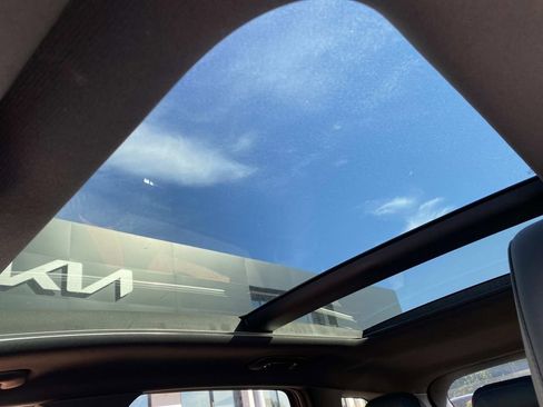 New 2026 Kia Sportage X-Line w/ X-Line Premium Package image 10