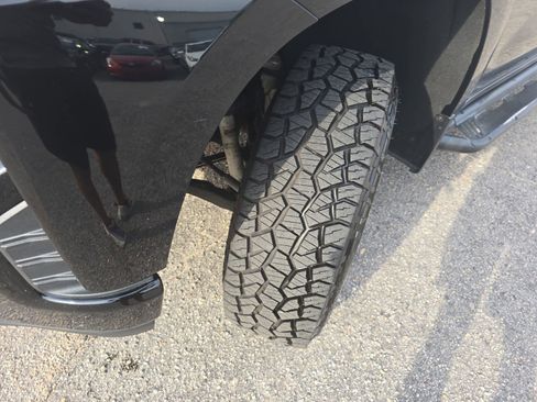 Used 2020 Chevrolet Silverado 1500 Custom Trail Boss w/ Custom Convenience Package image 34