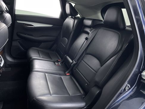 Used 2021 INFINITI QX50 Essential image 22