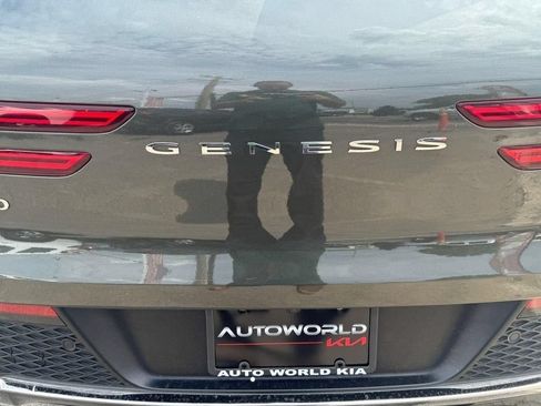 Used 2025 Genesis GV70 2.5T AWD/4WD image 39