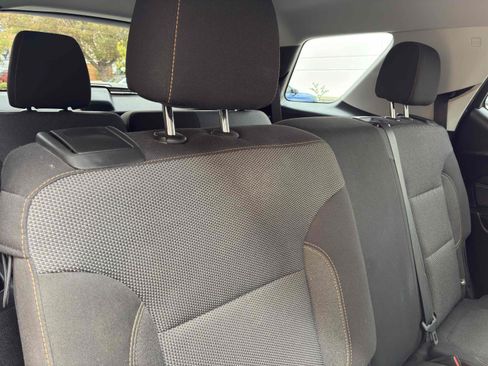 Used 2020 Chevrolet Traverse LS FWD image 45