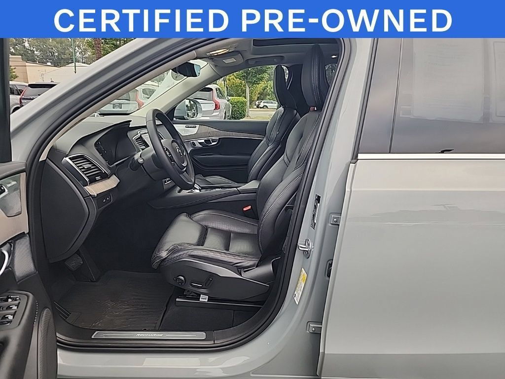 Used 2024 Volvo XC90 T8 Ultimate w/ Lounge Package AWD/4WD image 7