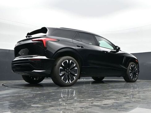 Used 2025 Chevrolet Blazer EV RS image 40