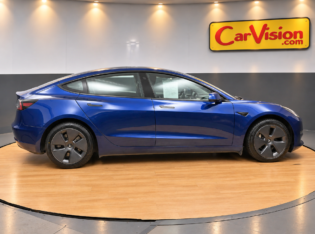 Used 2023 Tesla Model 3 Standard Range RWD image 4