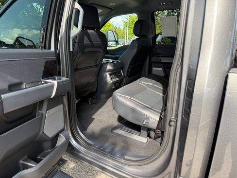 Used 2023 Ford F350 Lariat w/ Lariat Ultimate Package AWD/4WD image 11