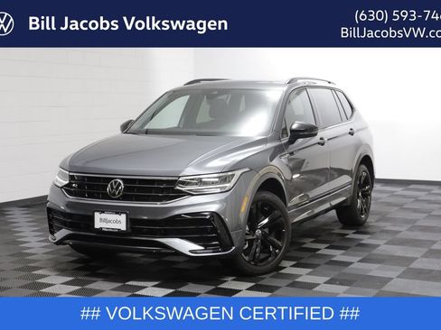 Certified 2023 Volkswagen Tiguan SE R-Line AWD/4WD image 1