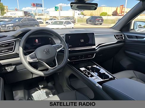 New 2026 Volkswagen Atlas Cross Sport SE AWD/4WD image 23