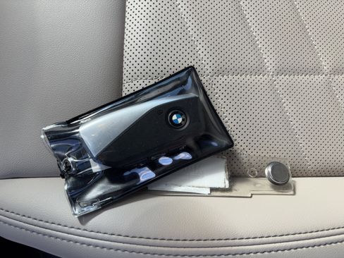 Certified 2025 BMW X1 xDrive28i w/ Convenience Package image 38