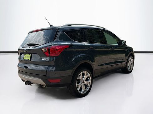 Used 2019 Ford Escape Titanium AWD/4WD image 5