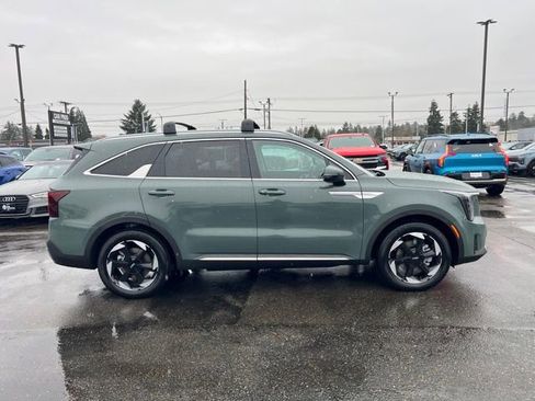 New 2026 Kia Sorento EX w/ EX Premium Package AWD/4WD image 4