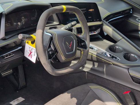 New 2026 Chevrolet Corvette Stingray Preferred Cpe w/ 2LT image 10