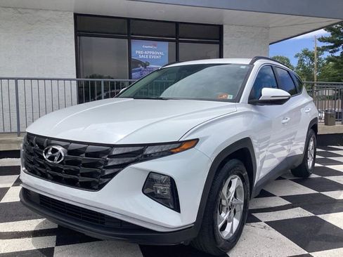 Used 2023 Hyundai Tucson SEL FWD image 1