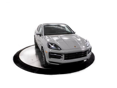 New 2026 Porsche Cayenne Coupe image 22